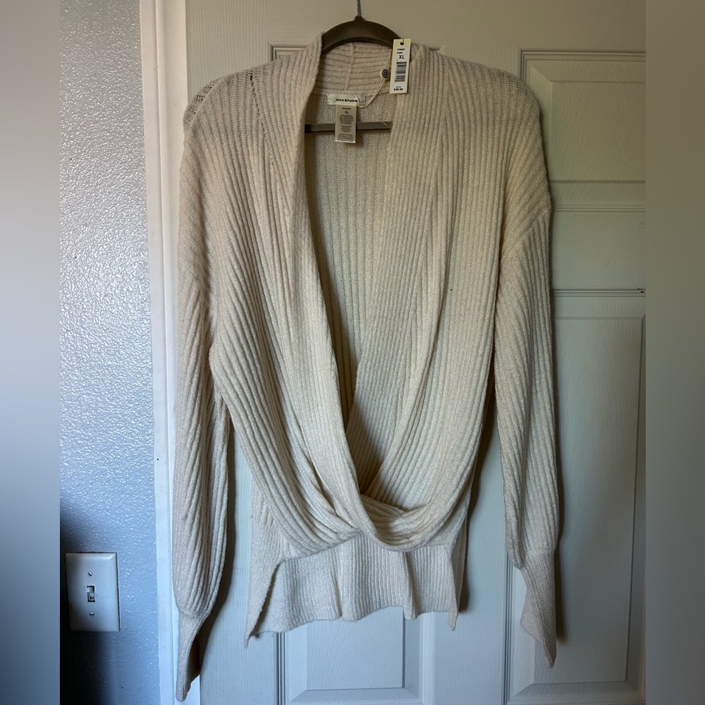 Max Studio, Ivory sweater